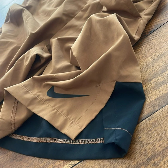 Nike Dri-Fit Flex 9" Men Training Running Workout Shorts Ale Brown Size small - Picture 8 of 9